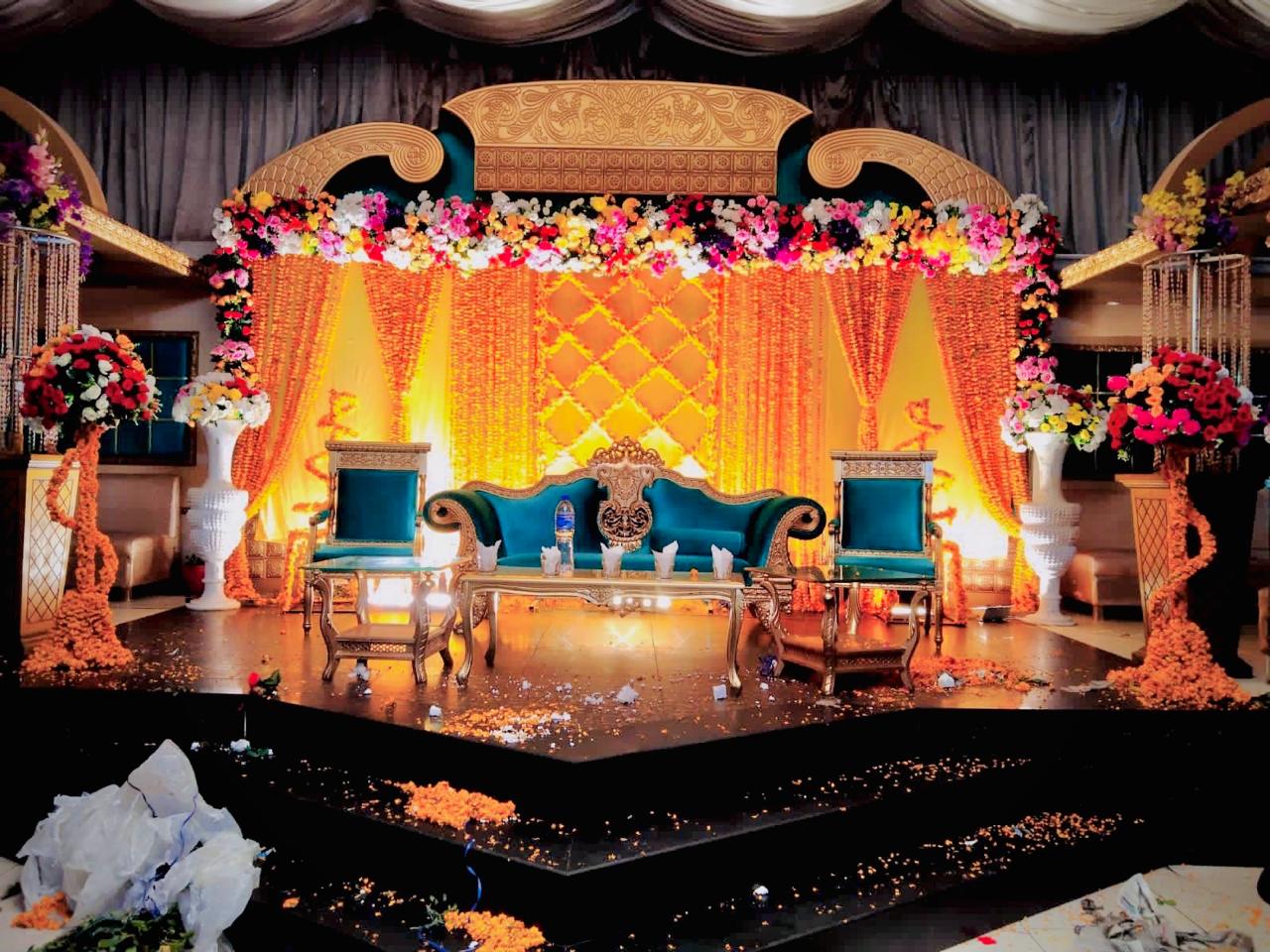 Hall Decor